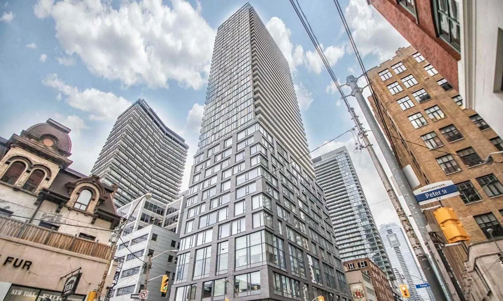 Apartment Stunning Suite In Downtown Perfect For Businesses Trips And Small Families Toronto