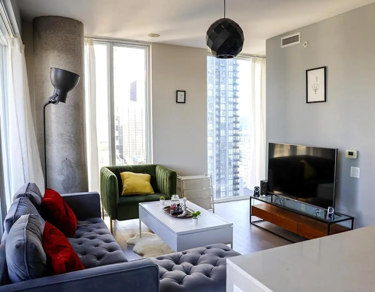 Apartment Stunning Suite In Downtown Perfect For Businesses Trips And Small Families Toronto